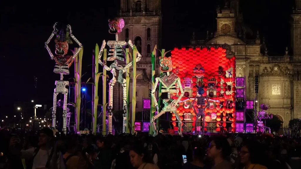 Ofrenda Monumental del Zócalo 2025: Fechas, horarios y todo lo que debes saber