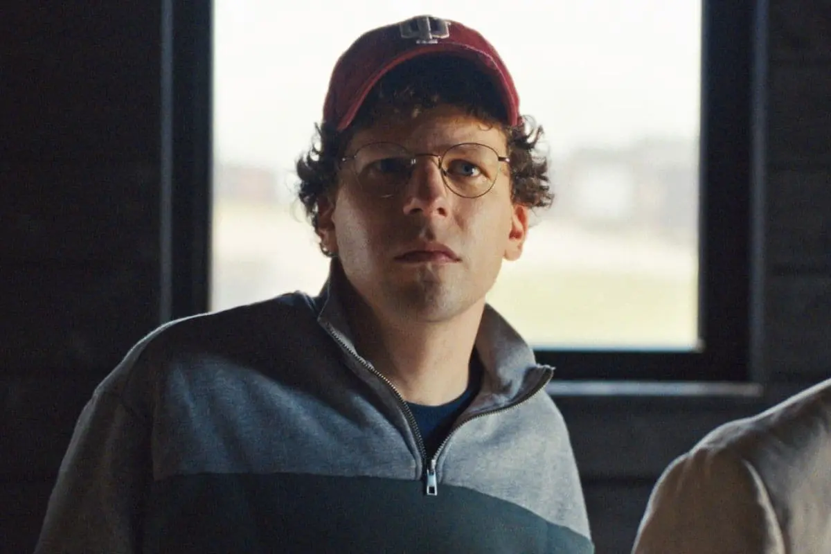 jesse eisenberg donar rinon