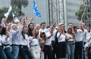 Felipe Calderón podría regresar a la política tras relanzamiento del PAN