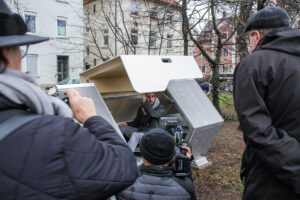 Alemania innova con cápsulas solares para refugiar a personas sin hogar