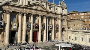 El Papa León XIV canoniza a siete nuevos santos