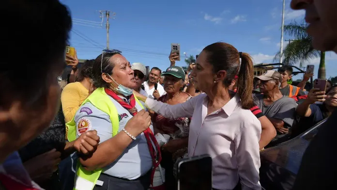 Claudia Sheinbaum llega a Poza Rica para evaluar daños por lluvias