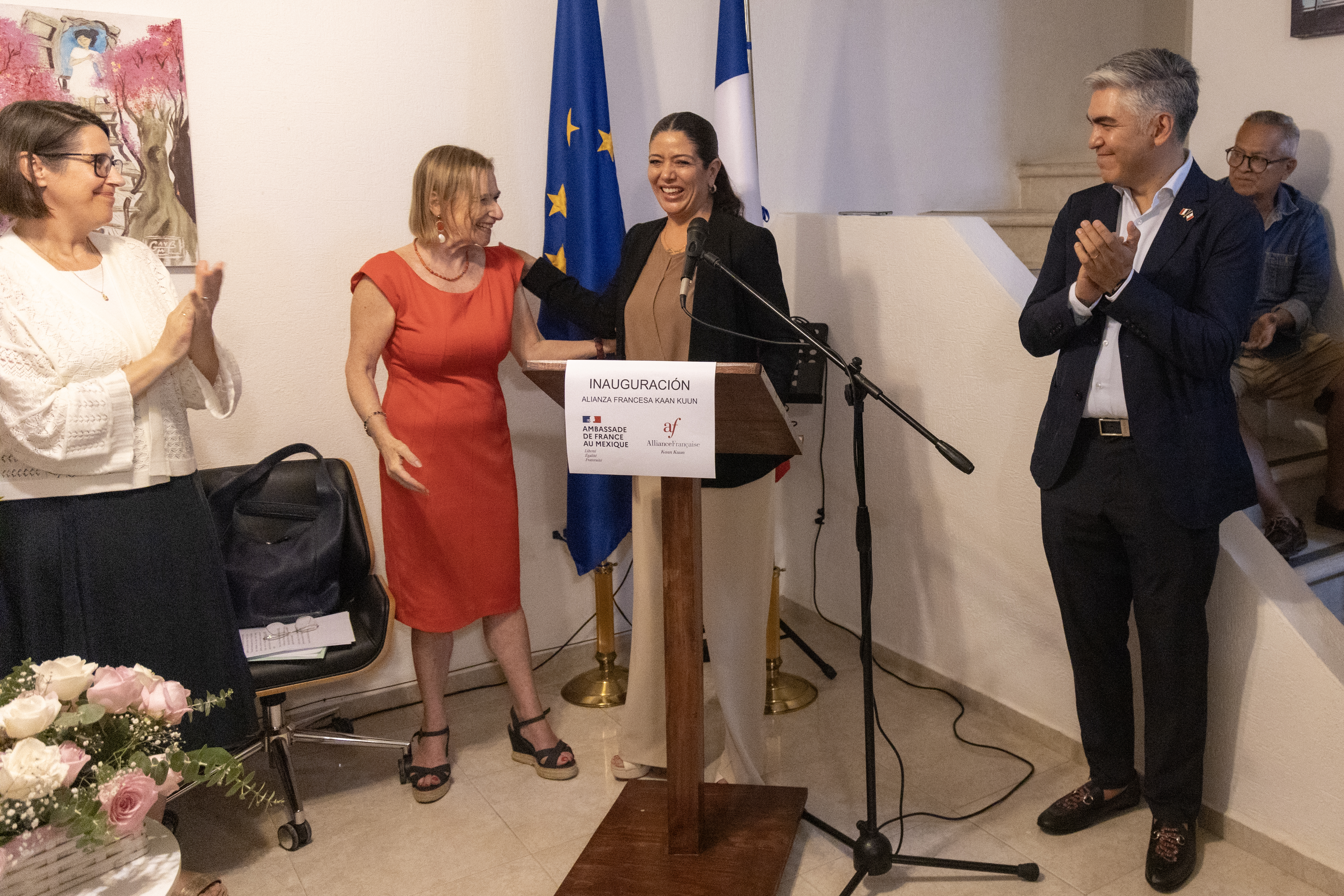 Inauguran Alianza Francesa Kaan Kuun, única en el mundo con nombre indígena