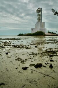 Se aleja el mar en la Bahía de Chetumal debido al Frente Frío número 13