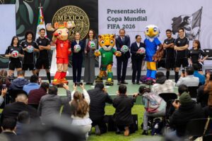 Sheinbaum presenta la Copa Mundial 2026 en Los Pinos