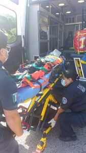 Accidente en carretera Tulum-Akumal, deja una mujer fallecida y múltiples heridos