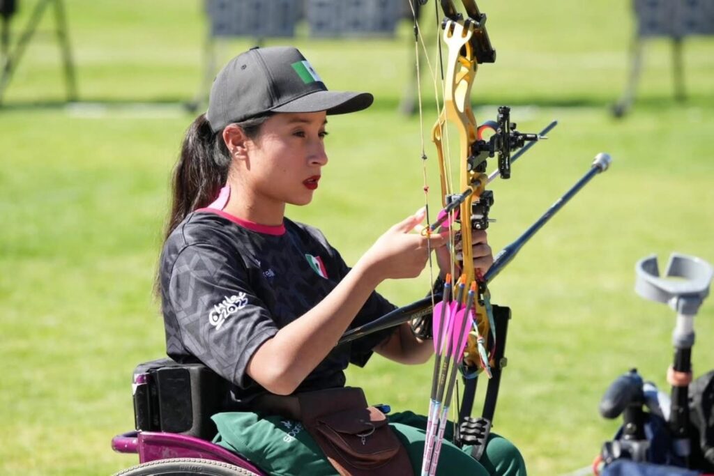 Arquera quintanarroense gana medalla de plata en Juegos Parapanamericanos Chile 2025