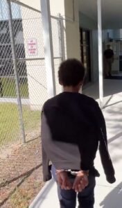 Detienen a menor por hacer lista para quitarle la vida a sus compañeros 