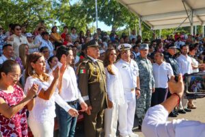 Chetumal celebra el desfile de la Revolución Mexicana con más de 9 mil personas 