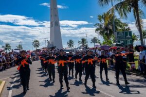 Chetumal celebra el desfile de la Revolución Mexicana con más de 9 mil personas 