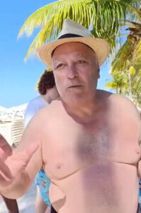 Turistas argentinos denuncian cobros excesivos en Isla Mujeres