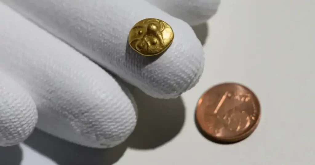 Descubren una moneda de oro celta de 2 200 años en Leipzig