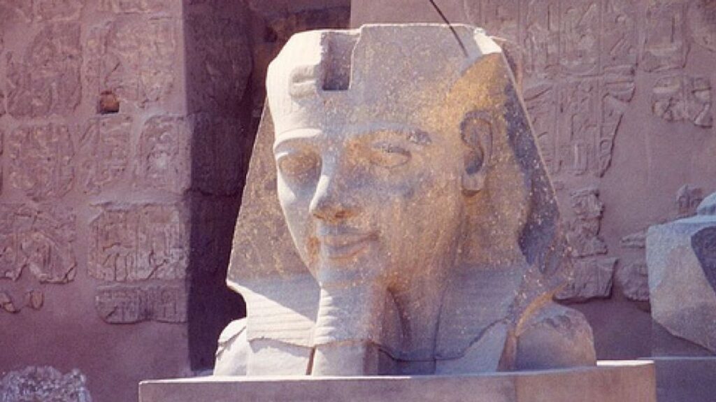 Devolverá Países Bajos a Egipto escultura robada de 3 mil 500 años