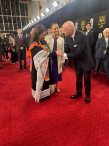 Sheinbaum asiste a sorteo del Mundial 2026