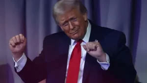 Donald Trump se vuelve viral por su baile en el sorteo mundialista del 2026