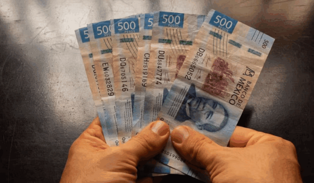 Salario mínimo aumentará en 2026: ¿De cuánto será?