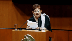 Sheinbaum celebra la llegada de Ernestina Godoy a la FGR