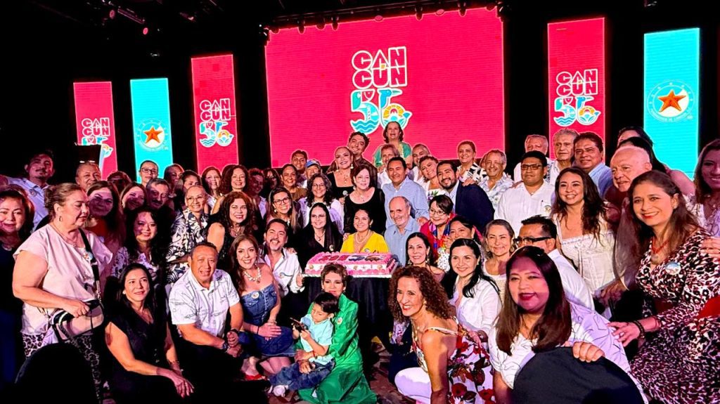 Cancún celebra su 56 aniversario entre memoria, identidad y encuentro de generaciones