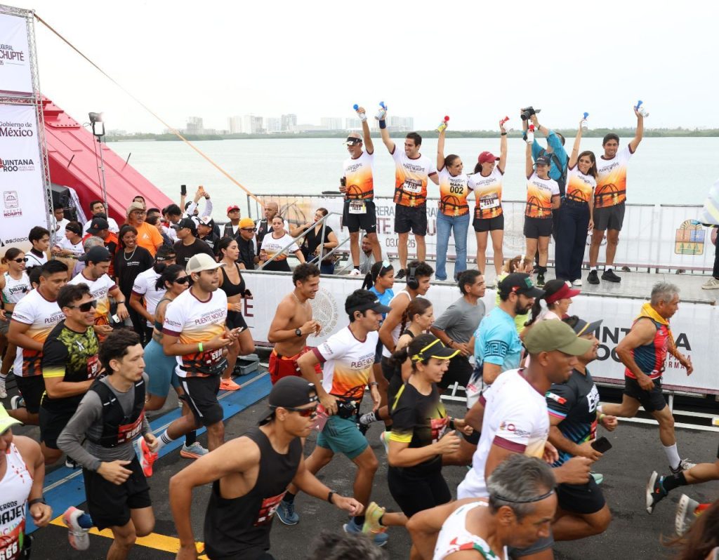 Puente Nichupté abre con fiesta ciudadana: carrera y concierto reúnen a miles en Cancún
